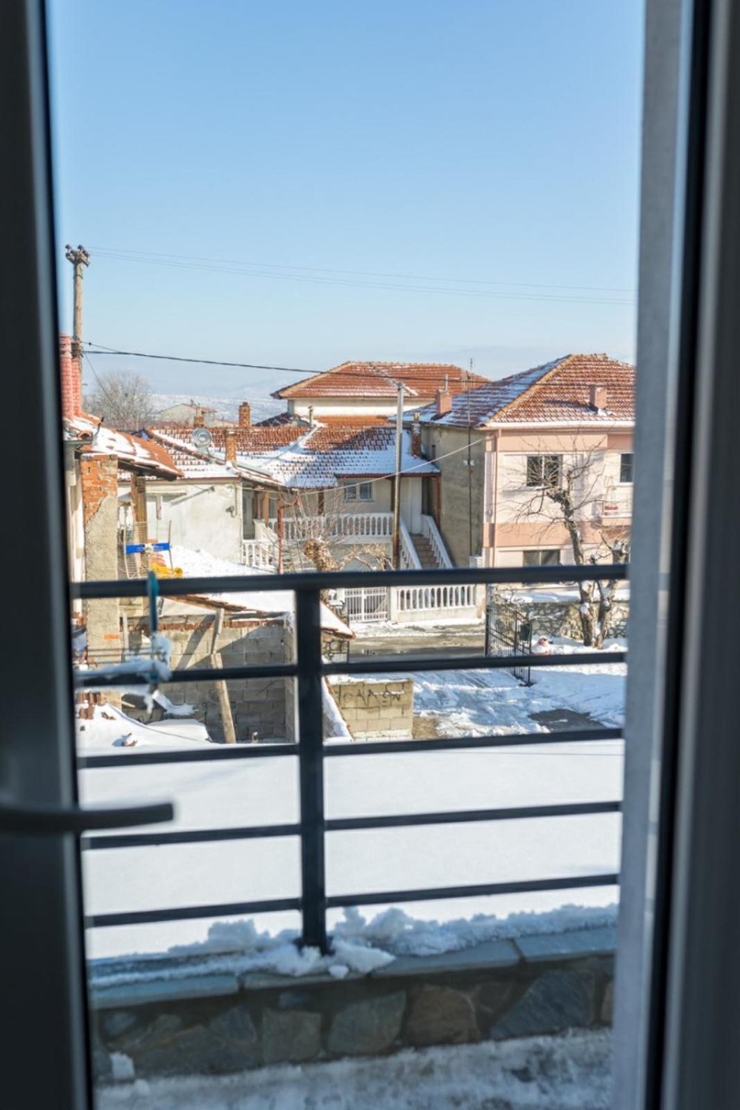 Stavroula'S Houses Kella Exterior photo